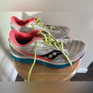 Saucony Endorphin Speedroll